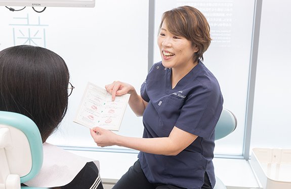 成長期から大人まで対応する矯正歯科