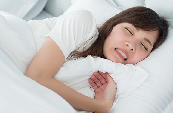 その睡眠の悩み、お口が関係しているかもしれません イメージ