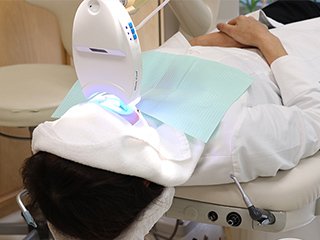 ホワイトニング施術