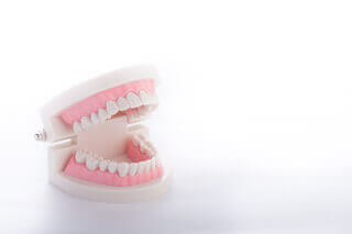 歯の「削れ」によって起きる問題